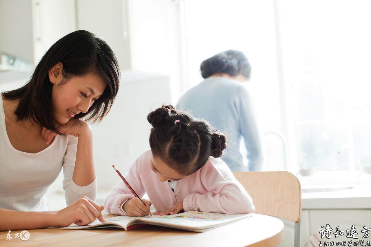 家长如何在家辅导孩子写作文？