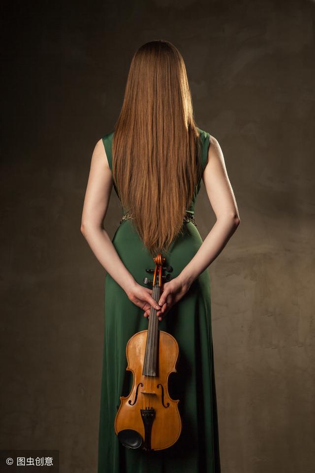 春夜，聆听小提琴曲的思绪碎片