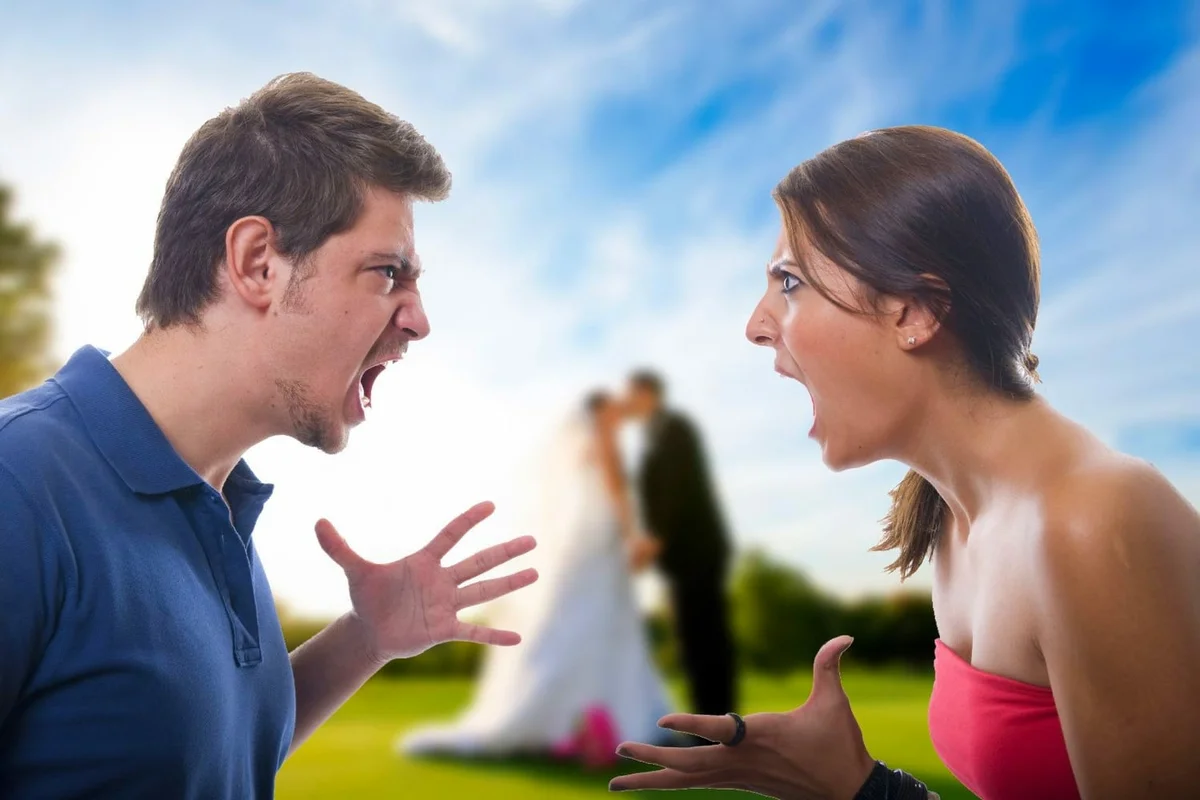 男人婚外情出轨，他想要离婚，该怎么挽回婚姻？怎么能分离小三呢