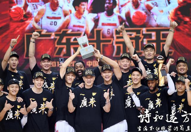 CBA|廣東總比分2：1擊敗遼寧奪得CBA隊史第十冠
