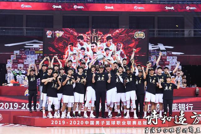 CBA|广东总比分2：1击败辽宁夺得CBA队史第十冠